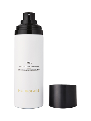 Veil? Soft Focus Setting Spray