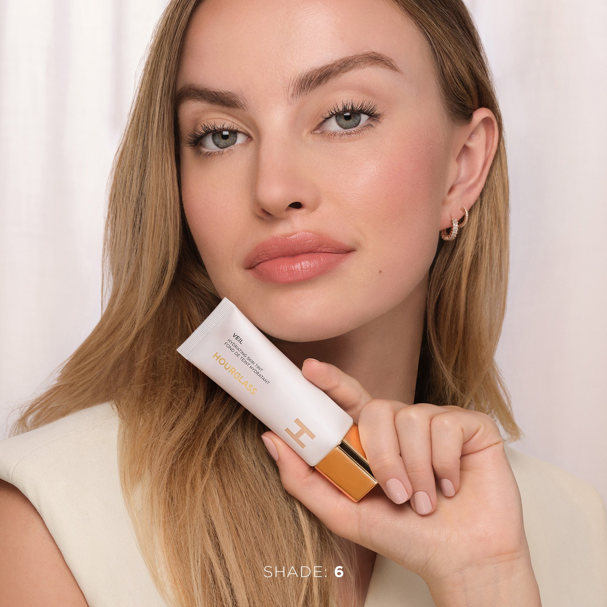 Veil Hydrating Skin Tint - Image 7