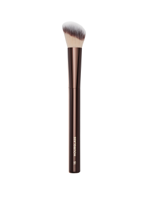 No. 15 Blush Brush