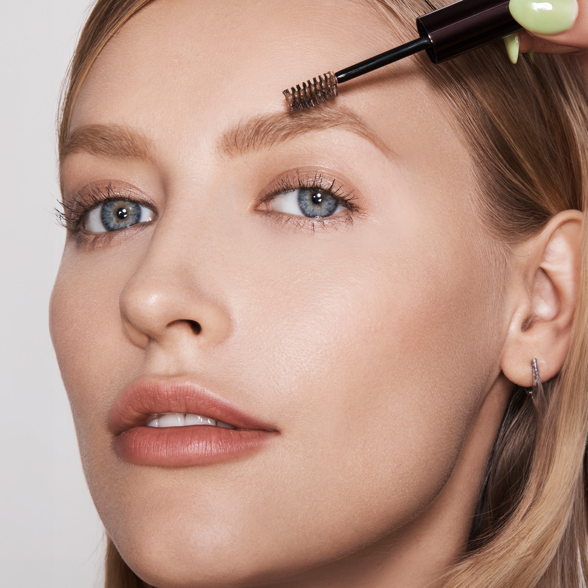 Arch? Brow Volumizing Fiber Gel - Image 4